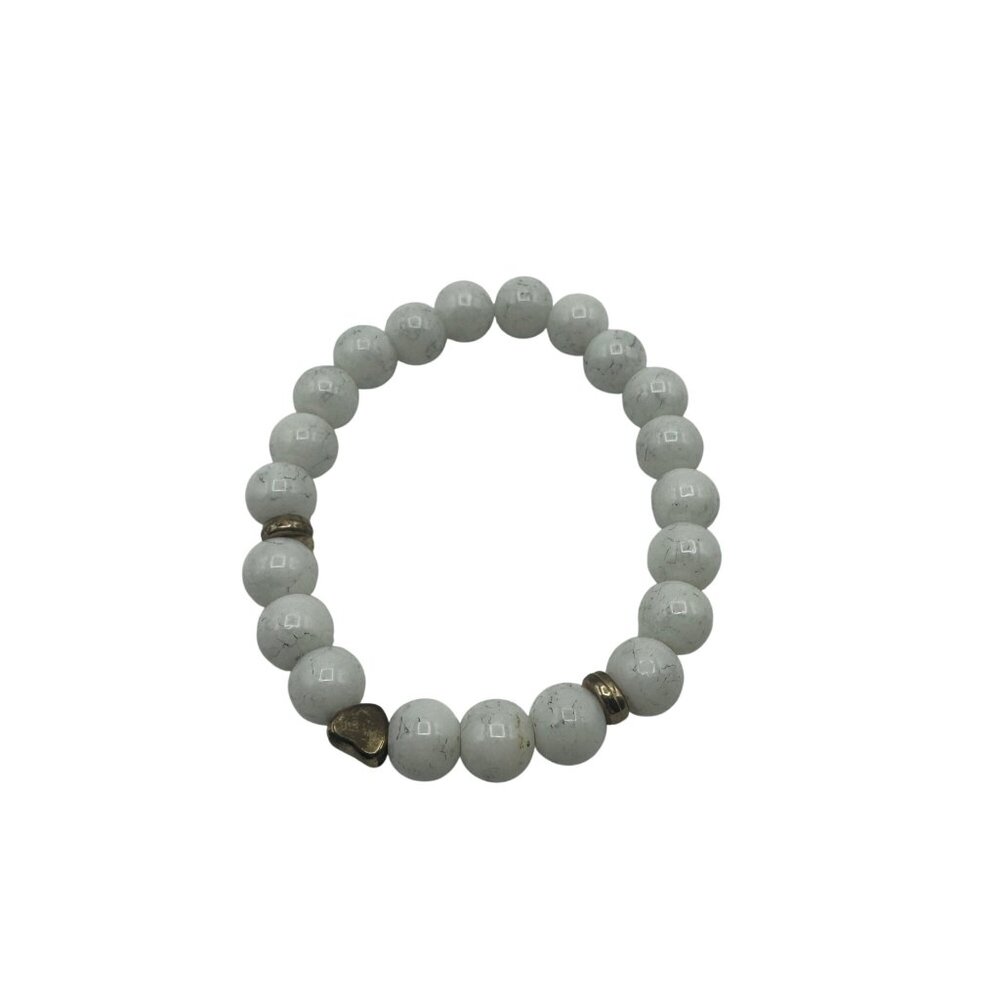 White Beaded Stretch Bracelet With Gold-Tone Accents & Heart Detail